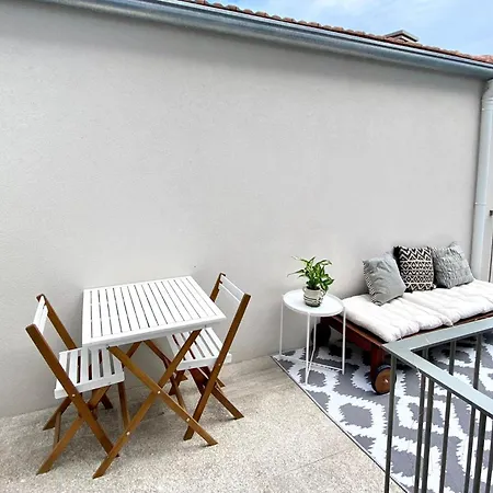 Viva - Rooftop Terrace View Flat * 포르투