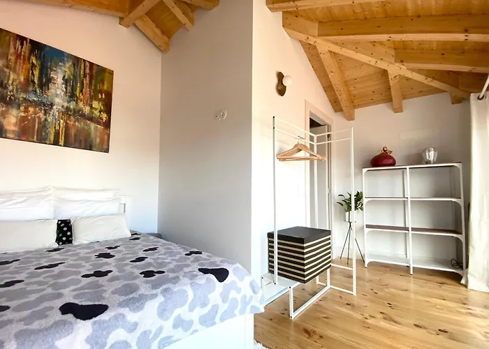 Viva - Rooftop Terrace View Flat *